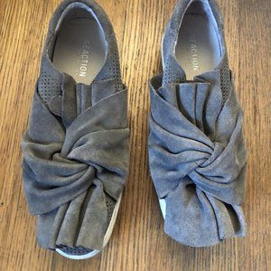 Reaction Kenneth Cole Grey Suede street shoes